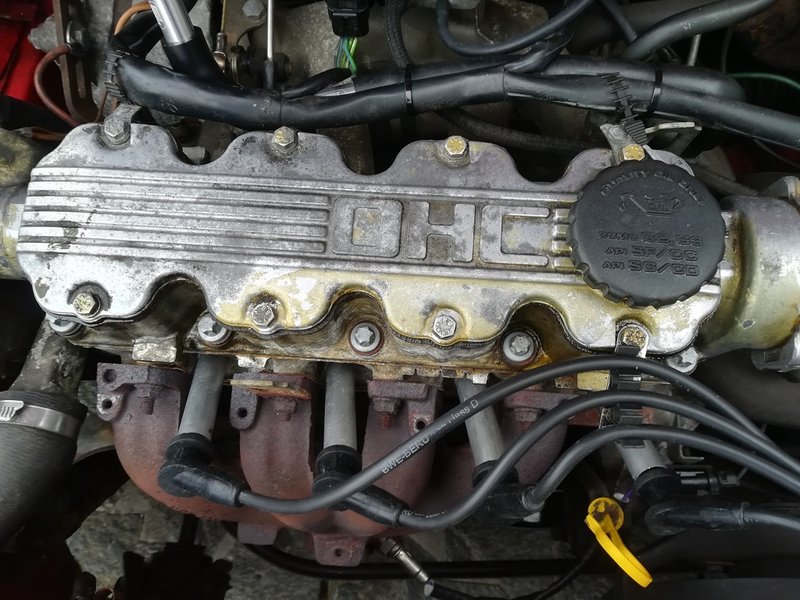 VentildeckelEntfernen.jpg (296.9 KiB) 15675 mal betrachtet Ventildeckel entfernen...