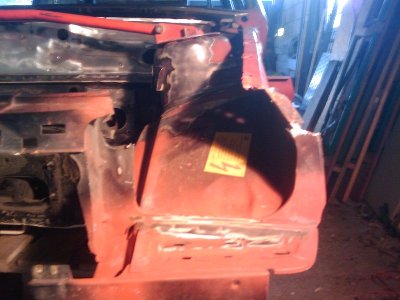 IMAG0028.jpg (81.73 KiB) 36832 mal betrachtet der Ausbau beginnt :)