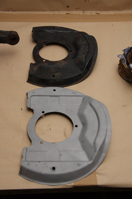 Cors268.JPG (369.47 KiB) 29136 mal betrachtet Und dann noch das erte Teil gestrahlt. Vorher/Nachher