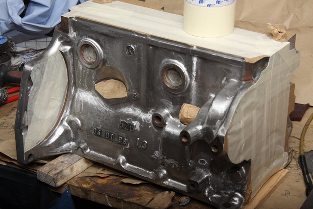 cors350.JPG (439 KiB) 30656 mal betrachtet Motorblock geschliffen