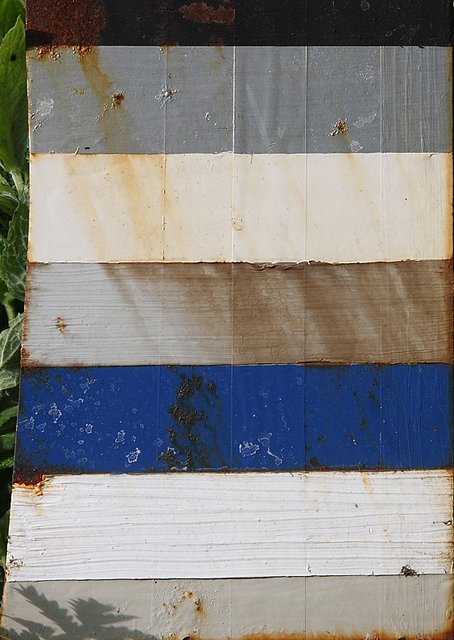 rost50.JPG (434.83 KiB) 76340 mal betrachtet Und die untere Hälfte