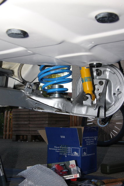 cors480.JPG (397.74 KiB) 77356 mal betrachtet ...und von innen