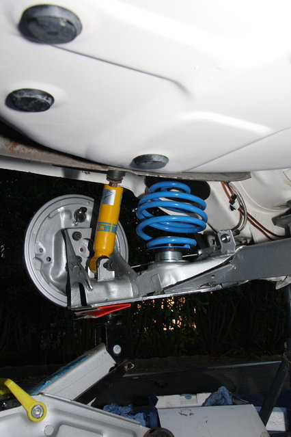 cors481.JPG (372.67 KiB) 77356 mal betrachtet ... und von innen